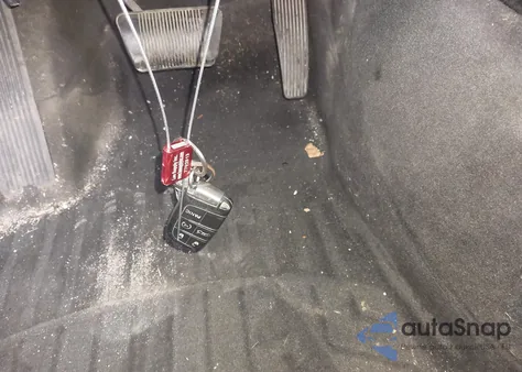 2016 Chrysler 300 Limited из США, поврежденный, VIN 2C3CCARG9GH198419